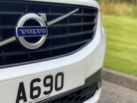 USED 2016 66 VOLVO XC60 2.4 D4 R-DESIGN LUX NAV AWD 5d 187 BHP AUTO 4WD Edition Sat Nav Leather