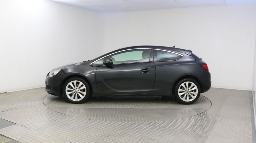 USED 2014 14 VAUXHALL ASTRA GTC 2.0 SRI CDTI AUTO 3d 162 BHP 