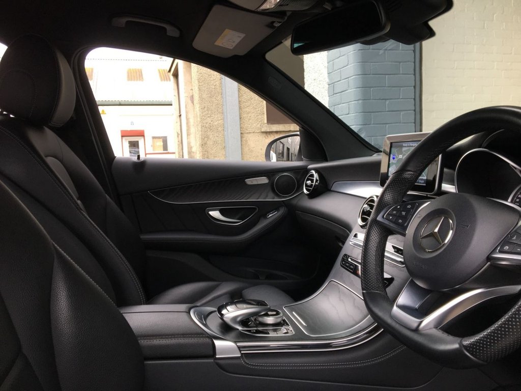 USED 2016 66 MERCEDES-BENZ GLC-CLASS 2.1 GLC 220 D 4MATIC AMG LINE 5d 168 BHP 
