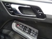 USED 2016 16 PORSCHE MACAN 3.6T TURBO (400 BHP) PDK AUTO 4WD + �&pound;16K EXTRAS + NAV + BOSE + PAN ROOF +  E/H/M LEATHERS + PASM + LEDS PDLS PLUS + SPORTS CHRONO + SPORTS EXHAUST + CRUISE + MEDIA + LANE ASSIST + R/CAMERA + F-R PARK + PRIVACY + POWER BOOT + E/TOWBAR + 21 S PANROOF+21S+PDLSP+CHRONO+CAM+LEATHER+NAV+BOSE+CRUISE