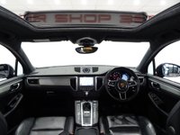 USED 2016 16 PORSCHE MACAN 3.6T TURBO (400 BHP) PDK AUTO 4WD + �&pound;16K EXTRAS + NAV + BOSE + PAN ROOF +  E/H/M LEATHERS + PASM + LEDS PDLS PLUS + SPORTS CHRONO + SPORTS EXHAUST + CRUISE + MEDIA + LANE ASSIST + R/CAMERA + F-R PARK + PRIVACY + POWER BOOT + E/TOWBAR + 21 S PANROOF+21S+PDLSP+CHRONO+CAM+LEATHER+NAV+BOSE+CRUISE