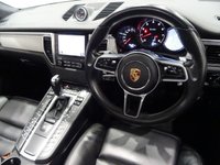 USED 2016 16 PORSCHE MACAN 3.6T TURBO (400 BHP) PDK AUTO 4WD + �&pound;16K EXTRAS + NAV + BOSE + PAN ROOF +  E/H/M LEATHERS + PASM + LEDS PDLS PLUS + SPORTS CHRONO + SPORTS EXHAUST + CRUISE + MEDIA + LANE ASSIST + R/CAMERA + F-R PARK + PRIVACY + POWER BOOT + E/TOWBAR + 21 S PANROOF+21S+PDLSP+CHRONO+CAM+LEATHER+NAV+BOSE+CRUISE
