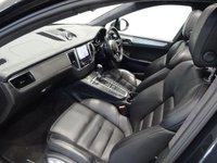 USED 2016 16 PORSCHE MACAN 3.6T TURBO (400 BHP) PDK AUTO 4WD + �&pound;16K EXTRAS + NAV + BOSE + PAN ROOF +  E/H/M LEATHERS + PASM + LEDS PDLS PLUS + SPORTS CHRONO + SPORTS EXHAUST + CRUISE + MEDIA + LANE ASSIST + R/CAMERA + F-R PARK + PRIVACY + POWER BOOT + E/TOWBAR + 21 S PANROOF+21S+PDLSP+CHRONO+CAM+LEATHER+NAV+BOSE+CRUISE
