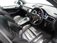 USED 2016 16 PORSCHE MACAN 3.6T TURBO (400 BHP) PDK AUTO 4WD + �&pound;16K EXTRAS + NAV + BOSE + PAN ROOF +  E/H/M LEATHERS + PASM + LEDS PDLS PLUS + SPORTS CHRONO + SPORTS EXHAUST + CRUISE + MEDIA + LANE ASSIST + R/CAMERA + F-R PARK + PRIVACY + POWER BOOT + E/TOWBAR + 21 S PANROOF+21S+PDLSP+CHRONO+CAM+LEATHER+NAV+BOSE+CRUISE