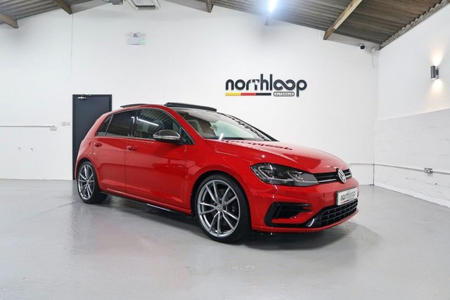 2019 69 Volkswagen Golf 2.0 R TSI 4MOTION DSG 5d 296 BHP
