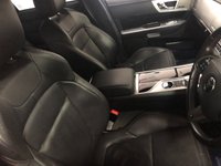 USED 2015 15 JAGUAR XF 2.2 D R-SPORT BLACK 4d 200 BHP * PARKING SENSORS * NAVIGATION *  PRIVACY * CLIMATE * LEATHER * 20 INCH ALLOYS *