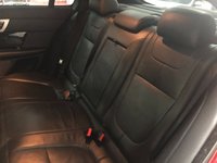 USED 2015 15 JAGUAR XF 2.2 D R-SPORT BLACK 4d 200 BHP * PARKING SENSORS * NAVIGATION *  PRIVACY * CLIMATE * LEATHER * 20 INCH ALLOYS *