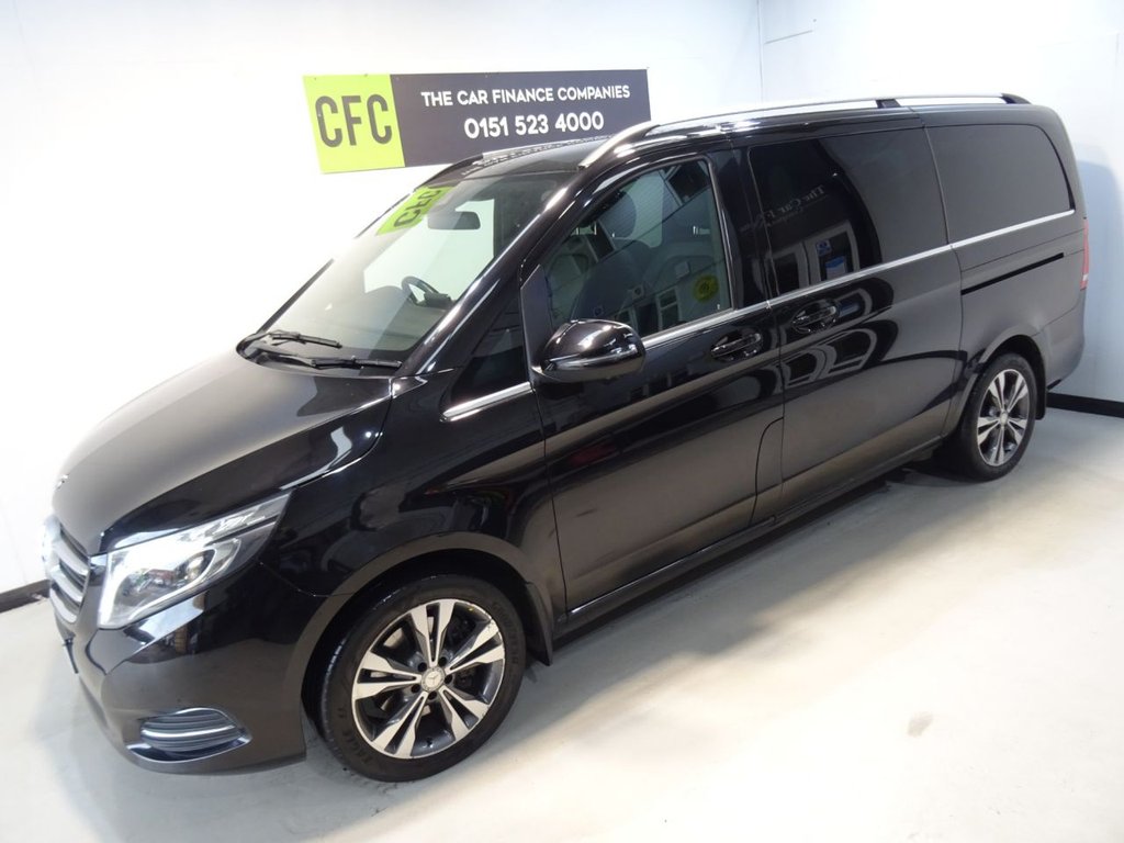 2016 MercedesBenz VClass V220 Bluetec SE £29,990