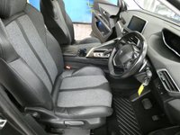 USED 2017 67 PEUGEOT 3008 1.2 PURETECH S/S ALLURE 5d 130 BHP SAT NAV PART LEATHER INTERIOR
