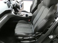 USED 2017 67 PEUGEOT 3008 1.2 PURETECH S/S ALLURE 5d 130 BHP SAT NAV PART LEATHER INTERIOR