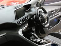 USED 2017 67 PEUGEOT 3008 1.2 PURETECH S/S ALLURE 5d 130 BHP SAT NAV PART LEATHER INTERIOR