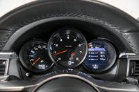 USED 2018 18 PORSCHE MACAN 2.0 PDK 5d 248 BHP 