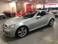 USED 2009 09 MERCEDES-BENZ SLK 3.0 SLK280 2d 232 BHP * AIR CONDITIONING  * PARKING SENSORS * LEATHER * 17 INCH ALLOYS * AIRSCARF *
