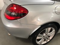 USED 2009 09 MERCEDES-BENZ SLK 3.0 SLK280 2d 232 BHP * AIR CONDITIONING  * PARKING SENSORS * LEATHER * 17 INCH ALLOYS * AIRSCARF *