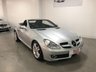 USED 2009 09 MERCEDES-BENZ SLK 3.0 SLK280 2d 232 BHP * AIR CONDITIONING  * PARKING SENSORS * LEATHER * 17 INCH ALLOYS * AIRSCARF *