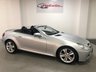USED 2009 09 MERCEDES-BENZ SLK 3.0 SLK280 2d 232 BHP * AIR CONDITIONING  * PARKING SENSORS * LEATHER * 17 INCH ALLOYS * AIRSCARF *