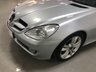 USED 2009 09 MERCEDES-BENZ SLK 3.0 SLK280 2d 232 BHP * AIR CONDITIONING  * PARKING SENSORS * LEATHER * 17 INCH ALLOYS * AIRSCARF *