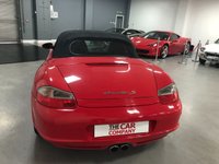 USED 2003 03 PORSCHE BOXSTER 3.2 24V S TIPTRONIC S 2d 260 BHP * CLIMATE * PARKING SENSORS *18 INCH ALLOYS * LEATHER *