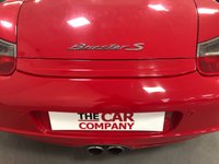 USED 2003 03 PORSCHE BOXSTER 3.2 24V S TIPTRONIC S 2d 260 BHP * CLIMATE * PARKING SENSORS *18 INCH ALLOYS * LEATHER *