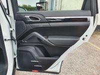 USED 2013 63 PORSCHE CAYENNE 3.0 D V6 TIPTRONIC 5d 245 BHP 