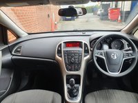 USED 2010 60 VAUXHALL ASTRA 1.7 EXCLUSIV CDTI 5d 108 BHP 