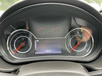 USED 2015 15 VAUXHALL INSIGNIA 2.0 SRI NAV CDTI ECOFLEX S/S 5d 138 BHP 