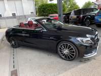 USED 2017 67 MERCEDES-BENZ C-CLASS 3.0 AMG C 43 4MATIC PREMIUM PLUS 2d 362 BHP BIG SPEC + COMMAND/SAT NAV + BLACK/ CRANBERRY RED LEATHER TRIM, HEATED AIR SCALF,  BLUETOOTH + FULL SERVICE HISTORY + PADDLE SHIFT STEERING WHEEL + HEATED MEMORY DRIVERS AND PASSENGER SEATS + ILLUMINATED SILL PLATES + 360 ALL ROUND CAMERAS WITH REVERSING CAMERA, ETC