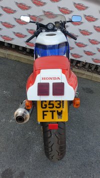 USED 1990 G HONDA VFR 400 NC30 Sports Classic Lovely machine, no expense spared