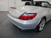 USED 2012 12 MERCEDES-BENZ SLK 2.1 SLK250 CDI BLUEEFFICIENCY 2d 204 BHP THE STUNNING MERCEDES SLK CONVERTIBLE  IN SILVER