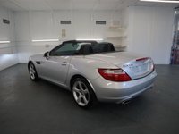 USED 2012 12 MERCEDES-BENZ SLK 2.1 SLK250 CDI BLUEEFFICIENCY 2d 204 BHP THE STUNNING MERCEDES SLK CONVERTIBLE  IN SILVER