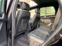 USED 2018 67 VOLKSWAGEN TOUAREG 3.0 V6 R-LINE PLUS TDI BLUEMOTION TECHNOLOGY 5d 259 BHP 