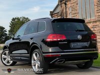 USED 2018 67 VOLKSWAGEN TOUAREG 3.0 V6 R-LINE PLUS TDI BLUEMOTION TECHNOLOGY 5d 259 BHP 