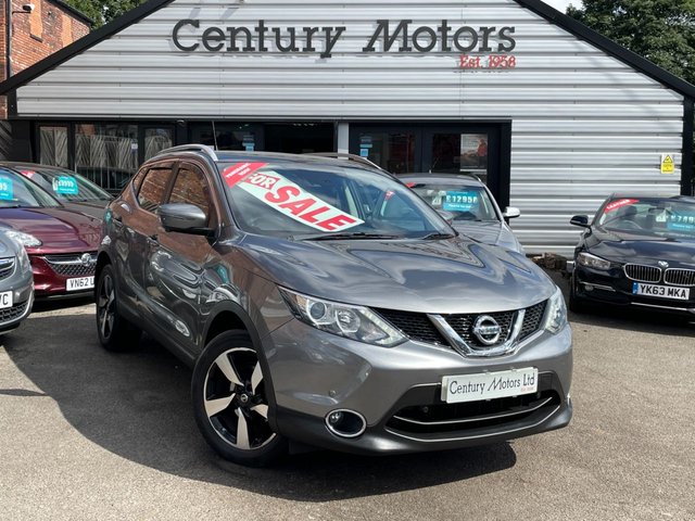 2015 15 Nissan Qashqai 1.5 DCi N-Tec PLUS 5dr - GLASS ROOF