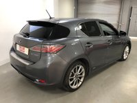 USED 2012 62 LEXUS CT 1.8 200H ADVANCE 5d 136 BHP * FREE ROAD TAX * NAVIGATION *  PRIVACY GLASS * CLIMATE CONTROL * LEATHER TRIM * 17 INCH ALLOY WHEELS *