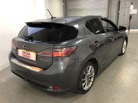 USED 2012 62 LEXUS CT 1.8 200H ADVANCE 5d 136 BHP * FREE ROAD TAX * NAVIGATION *  PRIVACY GLASS * CLIMATE CONTROL * LEATHER TRIM * 17 INCH ALLOY WHEELS *