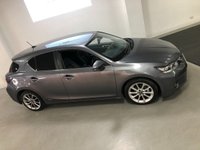 USED 2012 62 LEXUS CT 1.8 200H ADVANCE 5d 136 BHP * FREE ROAD TAX * NAVIGATION *  PRIVACY GLASS * CLIMATE CONTROL * LEATHER TRIM * 17 INCH ALLOY WHEELS *