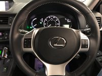 USED 2012 62 LEXUS CT 1.8 200H ADVANCE 5d 136 BHP * FREE ROAD TAX * NAVIGATION *  PRIVACY GLASS * CLIMATE CONTROL * LEATHER TRIM * 17 INCH ALLOY WHEELS *