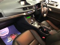 USED 2012 62 LEXUS CT 1.8 200H ADVANCE 5d 136 BHP * FREE ROAD TAX * NAVIGATION *  PRIVACY GLASS * CLIMATE CONTROL * LEATHER TRIM * 17 INCH ALLOY WHEELS *