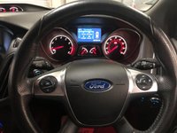 USED 2014 14 FORD FOCUS 2.0 ST-3 5d 247 BHP * PRIVACY GLASS * CLIMATE CONTROL* PARKING SENSORS * 18 INCH ALLOYS * LEATHER TRIM *