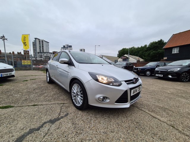 2014 14 Ford Focus 1.0 ZETEC 5d 124 BHP
