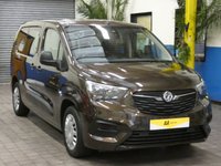 USED 2019 19 VAUXHALL COMBO LIFE 1.2 DESIGN XL S/S 5d 109 BHP 1 OWNER FSH GENUINE LOW MILES