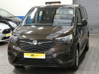 USED 2019 19 VAUXHALL COMBO LIFE 1.2 DESIGN XL S/S 5d 109 BHP 1 OWNER FSH GENUINE LOW MILES