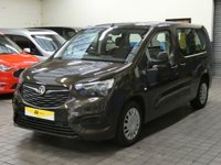 USED 2019 19 VAUXHALL COMBO LIFE 1.2 DESIGN XL S/S 5d 109 BHP 1 OWNER FSH GENUINE LOW MILES
