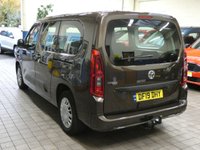 USED 2019 19 VAUXHALL COMBO LIFE 1.2 DESIGN XL S/S 5d 109 BHP 1 OWNER FSH GENUINE LOW MILES
