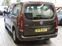 USED 2019 19 VAUXHALL COMBO LIFE 1.2 DESIGN XL S/S 5d 109 BHP 1 OWNER FSH GENUINE LOW MILES