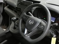 USED 2019 19 VAUXHALL COMBO LIFE 1.2 DESIGN XL S/S 5d 109 BHP 1 OWNER FSH GENUINE LOW MILES