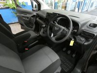 USED 2019 19 VAUXHALL COMBO LIFE 1.2 DESIGN XL S/S 5d 109 BHP 1 OWNER FSH GENUINE LOW MILES