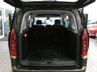 USED 2019 19 VAUXHALL COMBO LIFE 1.2 DESIGN XL S/S 5d 109 BHP 1 OWNER FSH GENUINE LOW MILES
