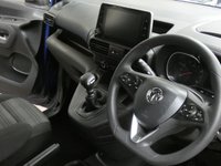 USED 2020 70 VAUXHALL COMBO LIFE 1.5 ENERGY S/S 5d 129 BHP MIRRORLINK AIR CON CRUISE CONTROL