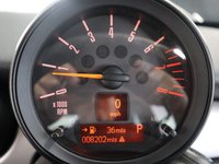 USED 2015 64 MINI COUPE 1.6 COOPER 2d 120 BHP MINI COOPER AUTO IN BLACK WITH ONLY 8,000 MILES. CHILLI PACK PLUS.............
